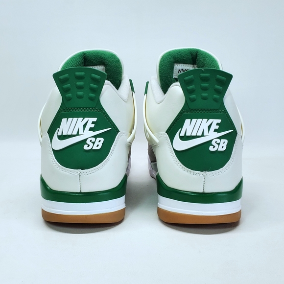 Air Jordan 4 SB - Picture 4 of 14